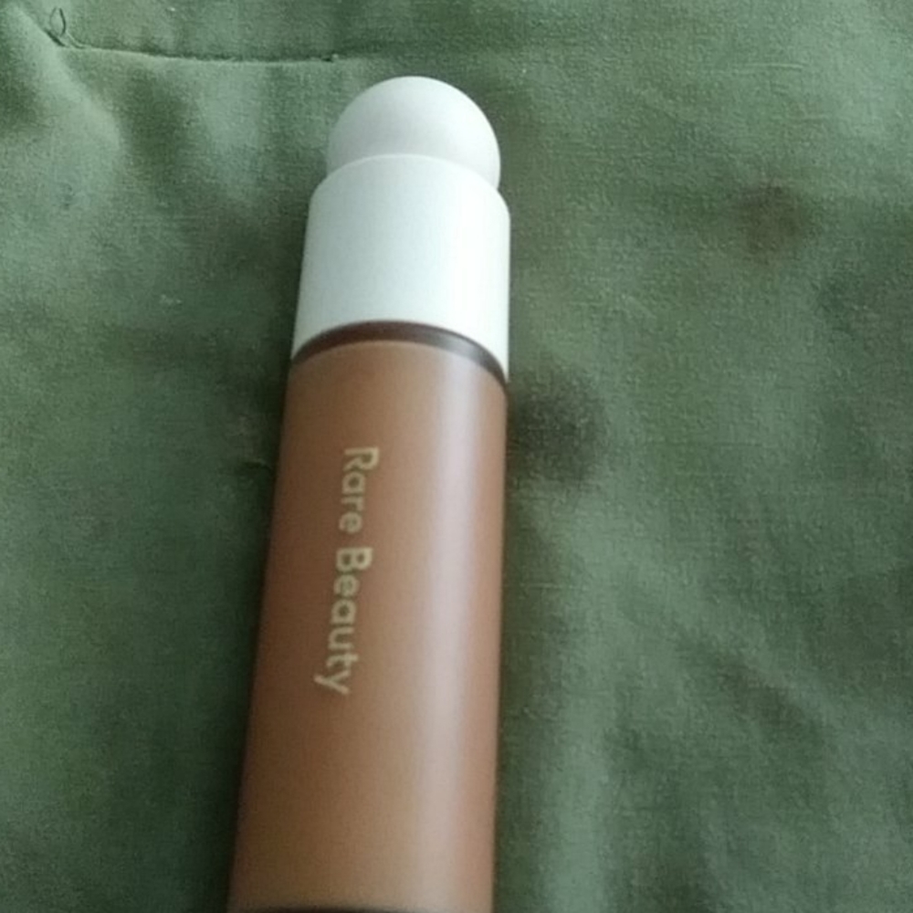 Rare Beauty Foundation